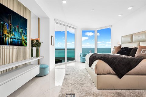 Copropriété à vendre à Sunny Isles Beach, Floride: 3 chambres, 323.3 m2 № 1328484 - photo 29