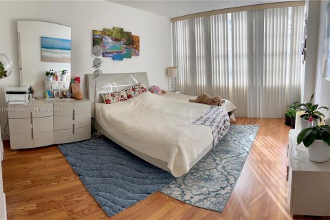 Condominio en venta en Aventura, Florida, 1 dormitorio, 93.37 m2 № 942735 - foto 13