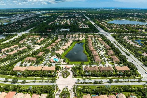 Touwnhouse à vendre à Palm Beach Gardens, Floride: 3 chambres, 187.76 m2 № 1173188 - photo 4