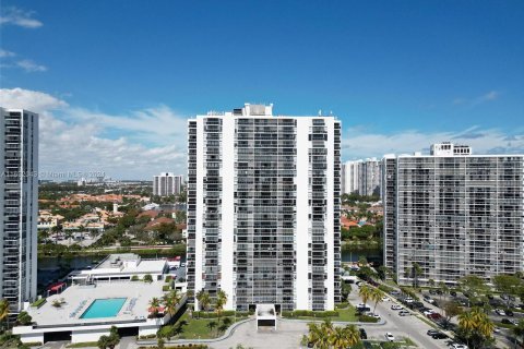 Copropriété à vendre à Aventura, Floride: 1 chambre, 70.14 m2 № 1293037 - photo 22