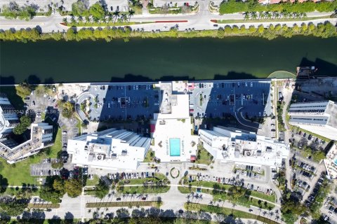 Copropriété à vendre à Aventura, Floride: 1 chambre, 70.14 m2 № 1293037 - photo 5