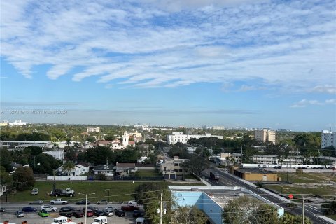 Condo in Hollywood, Florida, 2 bedrooms  № 1364805 - photo 20