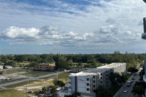 Condo in Hollywood, Florida, 2 bedrooms  № 1364805 - photo 21