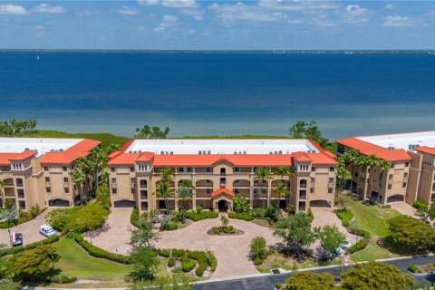 Copropriété à vendre à Punta Gorda, Floride: 3 chambres, 217.21 m2 № 1194064 - photo 1