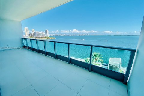 Condominio en alquiler en Miami, Florida, 1 dormitorio, 105.44 m2 № 1397519 - foto 29