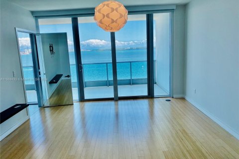 Condominio en alquiler en Miami, Florida, 1 dormitorio, 105.44 m2 № 1397519 - foto 16