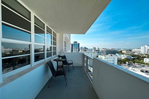 Copropriété à vendre à Miami Beach, Floride: 49.24 m2 № 1140666 - photo 14