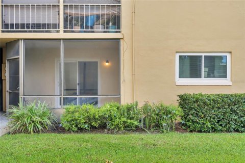 Condominio en venta en Casselberry, Florida, 2 dormitorios, 93.37 m2 № 1394570 - foto 22