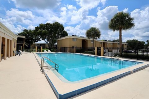 Condominio en venta en Casselberry, Florida, 2 dormitorios, 93.37 m2 № 1394570 - foto 23