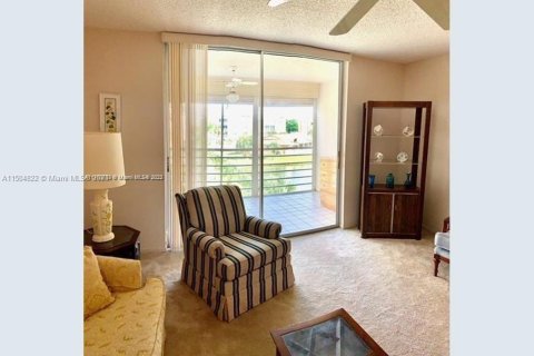 Condominio en venta en Dania Beach, Florida, 2 dormitorios, 106.28 m2 № 918288 - foto 2