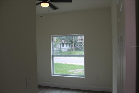 Casa en venta en Tampa, Florida, 3 dormitorios, 118.26 m2 № 1369592 - foto 9