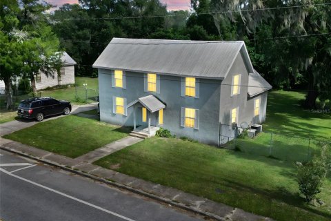 Dúplex en venta en Hawthorne, Florida, 4 dormitorios, 156.08 m2 № 1405138 - foto 2