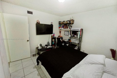 Condominio en venta en Doral, Florida, 2 dormitorios, 76.55 m2 № 967420 - foto 6