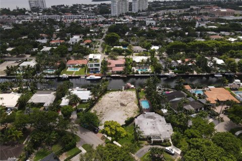 Terreno en venta en North Miami, Florida № 1368641 - foto 3