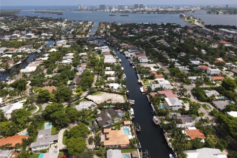 Land in North Miami, Florida № 1368641 - photo 4