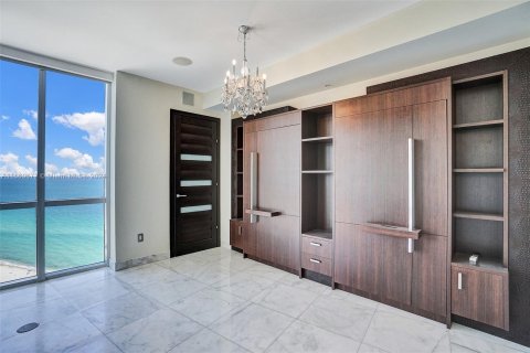 Condo in Sunny Isles Beach, Florida, 3 bedrooms  № 1366997 - photo 20