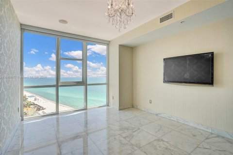 Condo in Sunny Isles Beach, Florida, 3 bedrooms  № 1366997 - photo 26