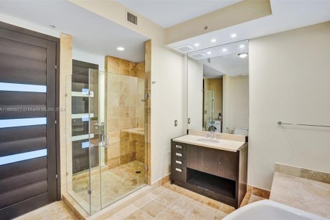 Condo in Sunny Isles Beach, Florida, 3 bedrooms  № 1366997 - photo 10