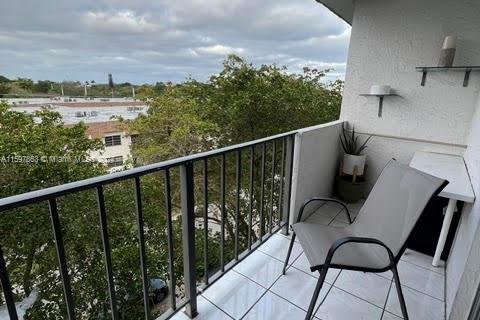 Condo in Miami, Florida, 2 bedrooms  № 1367000 - photo 14