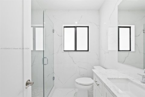 Casa en venta en Miami, Florida, 4 dormitorios, 158.68 m2 № 1366999 - foto 17