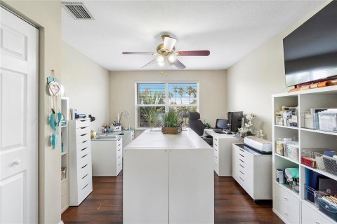 Casa en venta en Coral Springs, Florida, 4 dormitorios, 238.2 m2 № 682349 - foto 13