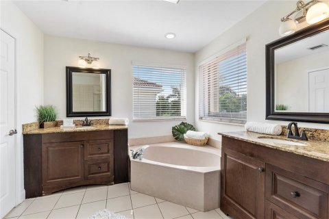 Casa en venta en Coral Springs, Florida, 4 dormitorios, 238.2 m2 № 682349 - foto 21