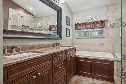 Villa ou maison à vendre à Tampa, Floride: 4 chambres, 227.42 m2 № 1264607 - photo 22