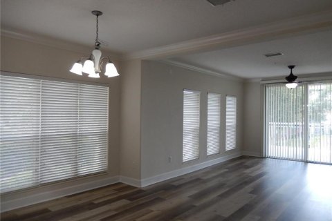 Condominio en venta en Orlando, Florida, 3 dormitorios, 193.7 m2 № 644236 - foto 10