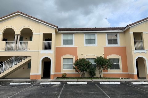Condominio en venta en Homestead, Florida, 3 dormitorios, 108.32 m2 № 802439 - foto 1