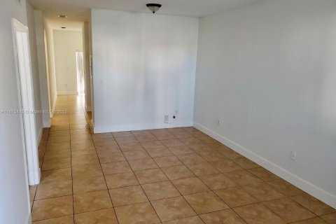 Condominio en venta en Homestead, Florida, 3 dormitorios, 108.32 m2 № 802439 - foto 5