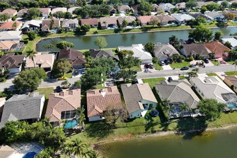 Villa ou maison à vendre à Parkland, Floride: 4 chambres, 222.69 m2 № 1101145 - photo 9