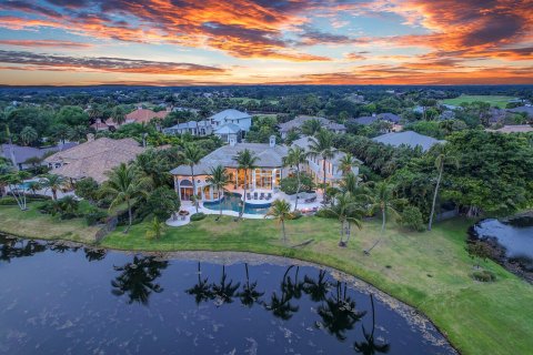 Villa ou maison à vendre à Palm Beach Gardens, Floride: 6 chambres, 691.94 m2 № 1116965 - photo 2