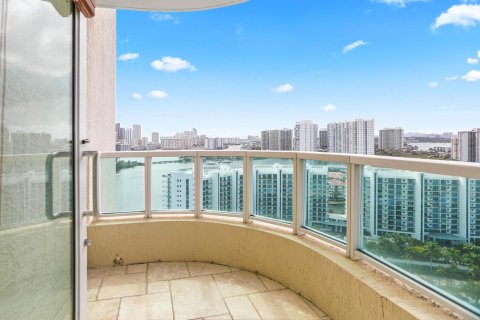 Condominio en venta en Aventura, Florida, 3 dormitorios, 174.93 m2 № 1116966 - foto 16