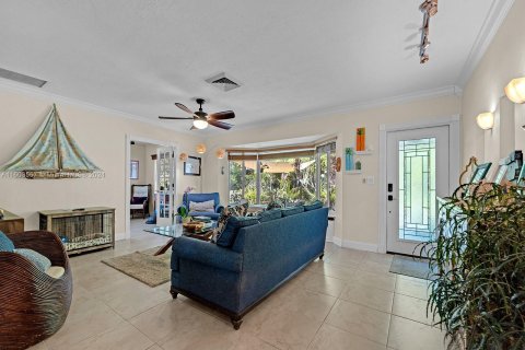 Casa en venta en Homestead, Florida, 5 dormitorios, 169.92 m2 № 1222994 - foto 7