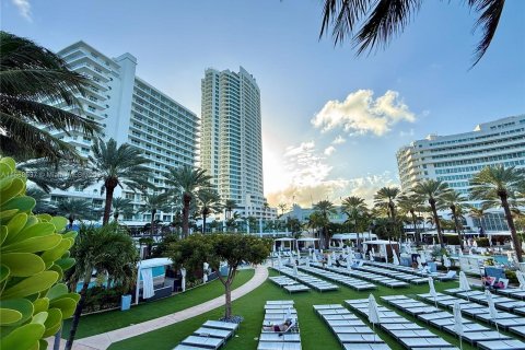 Condo in Miami Beach, Florida, 2 bedrooms  № 1431388 - photo 5