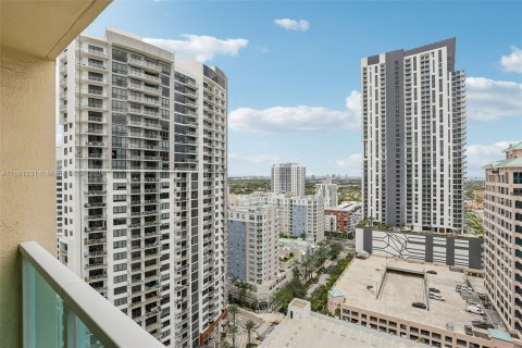 Condo in Fort Lauderdale, Florida, 2 bedrooms  № 1368741 - photo 27