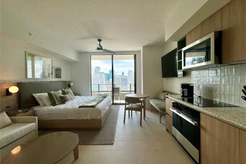 Condominio en alquiler en Miami, Florida, 46.45 m2 № 1368777 - foto 2