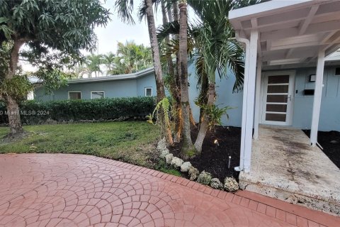 Villa ou maison à louer à Miami, Floride: 3 chambres, 196.67 m2 № 1368778 - photo 28