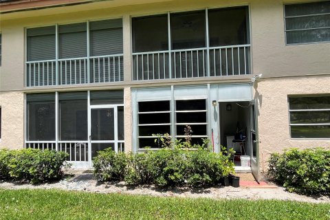 Copropriété à vendre à Coconut Creek, Floride: 2 chambres, 94.02 m2 № 922349 - photo 4