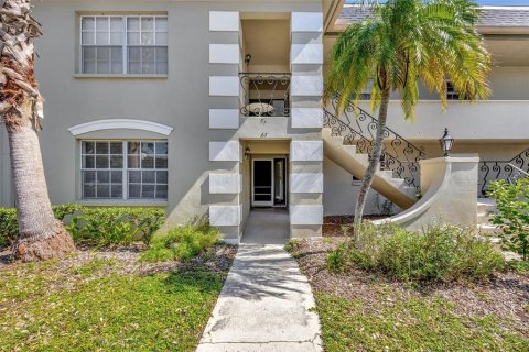 Condominio en venta en Largo, Florida, 2 dormitorios, 118.73 m2 № 1402160 - foto 1