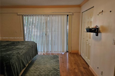 Adosado en venta en Deerfield Beach, Florida, 2 dormitorios № 832561 - foto 20