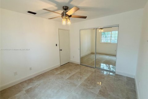 Townhouse in Cooper City, Florida 3 bedrooms, 138.24 sq.m. № 1398527 - photo 25