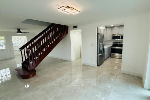 Touwnhouse à vendre à Cooper City, Floride: 3 chambres, 138.24 m2 № 1398527 - photo 8