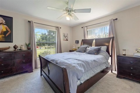 Casa en venta en DeLand, Florida, 7 dormitorios, 489.78 m2 № 1381386 - foto 9