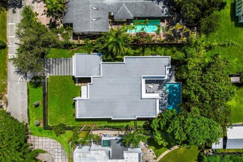 Casa en venta en South Miami, Florida, 4 dormitorios, 223.52 m2 № 689932 - foto 26