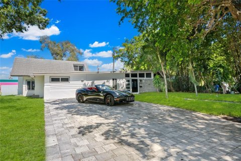 Villa ou maison à vendre à Wilton Manors, Floride: 3 chambres, 247.49 m2 № 650875 - photo 6