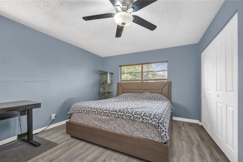 Condominio en venta en Coral Springs, Florida, 2 dormitorios, 78.97 m2 № 1104191 - foto 9