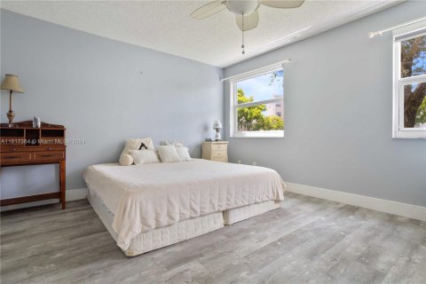 Condo in Sunrise, Florida, 2 bedrooms  № 1281568 - photo 10