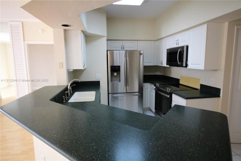 Condominio en venta en Aventura, Florida, 2 dormitorios, 110.65 m2 № 7001 - foto 5