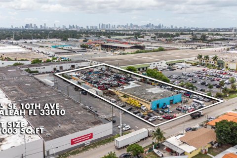 Commercial property in Hialeah, Florida № 6694 - photo 3